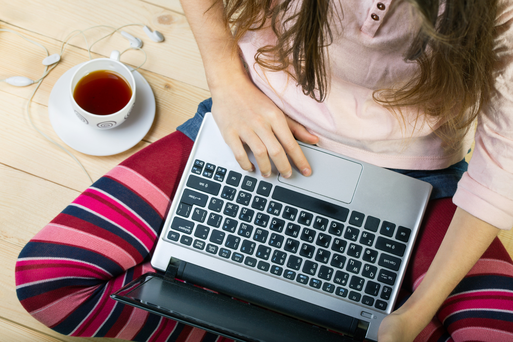 woman using laptop